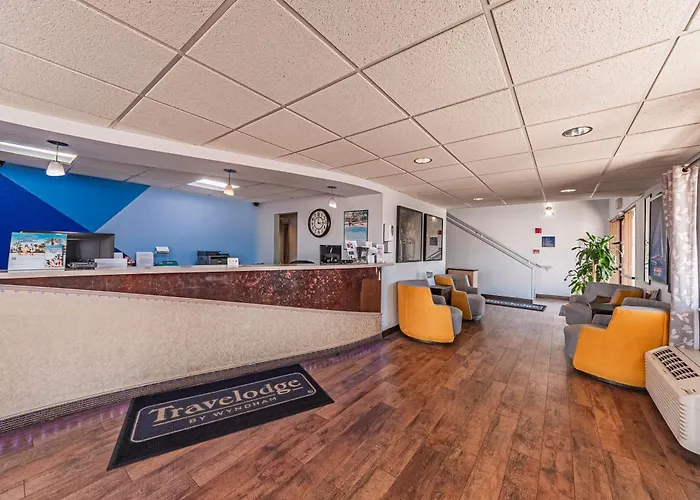 Travelodge By Wyndham Colorado Springs Airport - Peterson Sfb